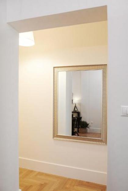 Lux Central Apt at Kolonaki Area - image 14