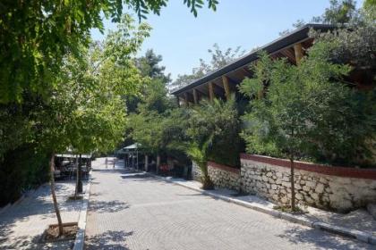 Lux Central Apt at Kolonaki Area - image 3