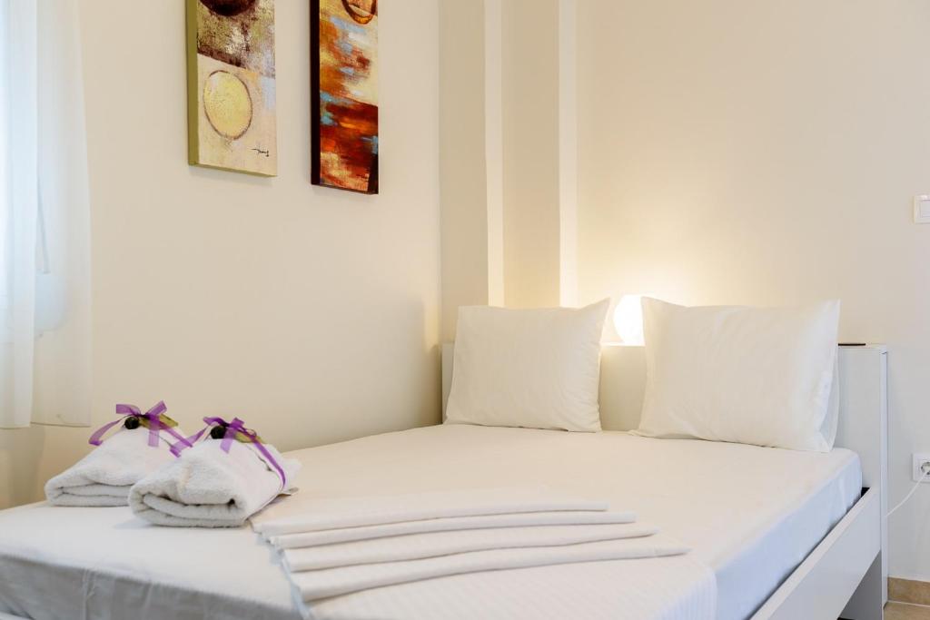 Lovely Petit Apt in Athens - main image