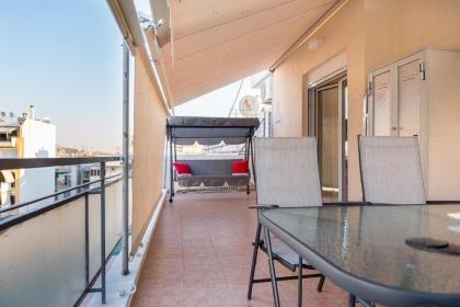 Lovely Petit Apt in Athens - image 12