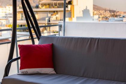Lovely Petit Apt in Athens - image 8