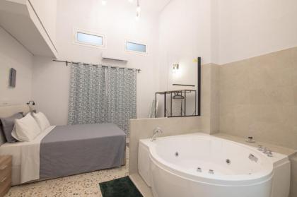Athens Connection Apartments - image 14