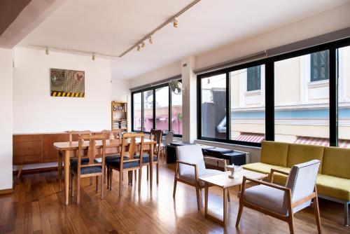 Artistic 2 bedroom apt in Athens centre! LA1 - image 5