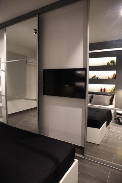 Super Stylish Apartments in Syntagma Square! - image 16