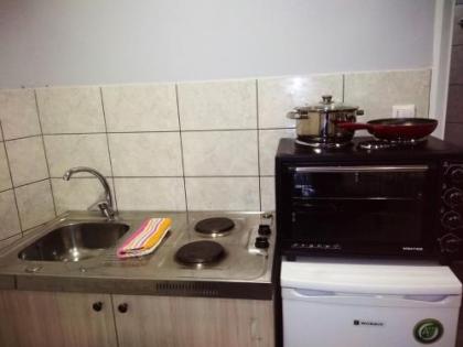 Dima Rooms And Apartments - image 11