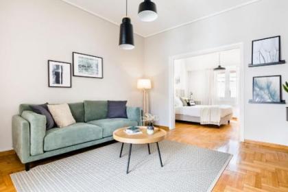 Central Cozy Apartments in Plaka by UPSTREET - image 3