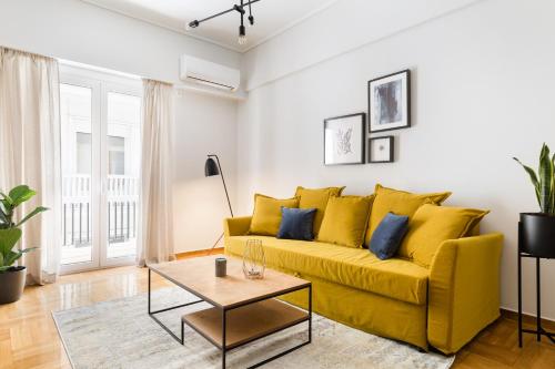 Central Cozy Apartments in Plaka by UPSTREET - image 5