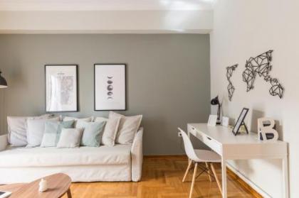 Sleek Flat in Central Syntagma by UPSTREET - image 5