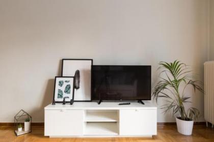 Sleek Flat in Central Syntagma by UPSTREET - image 9