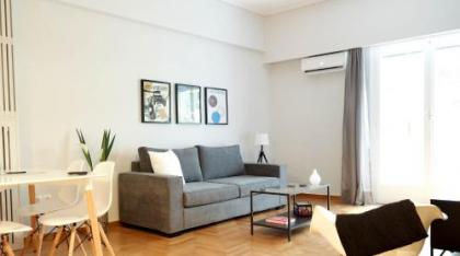 Modern Downtown Flat near the Acropolis by UPSTREET - image 4