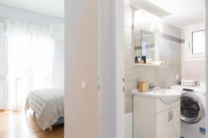 Modern Flat next to the USA Embassy by UPSTREET - image 19
