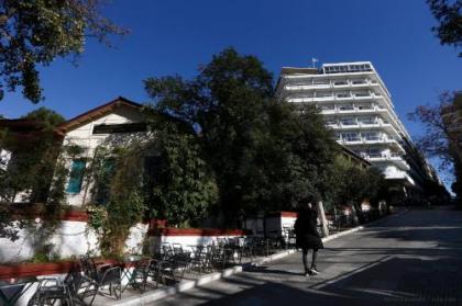 Phaedrus Living City Center Luxury Flat Kolonaki - image 14