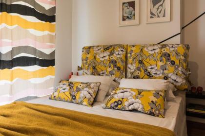 Athenian Stylish 2 bdrm Apartment - image 12