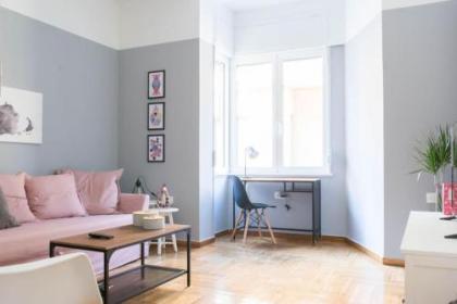 Chic and Cosy Flat in Plaka by UPSTREET - image 2