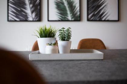 Stylish and Spacious 2BD - Thiseio by UPSTREET - image 13