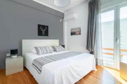 Zeus by Heloni Apartments - image 15