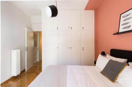 Urban Chic 1BD Apartment in Hilton district by UPSTREET - image 12