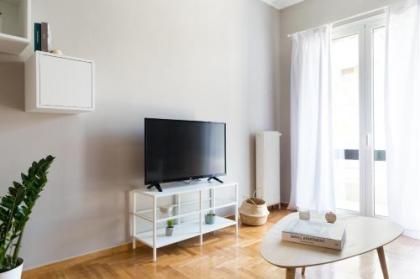 Urban Chic 1BD Apartment in Hilton district by UPSTREET - image 7