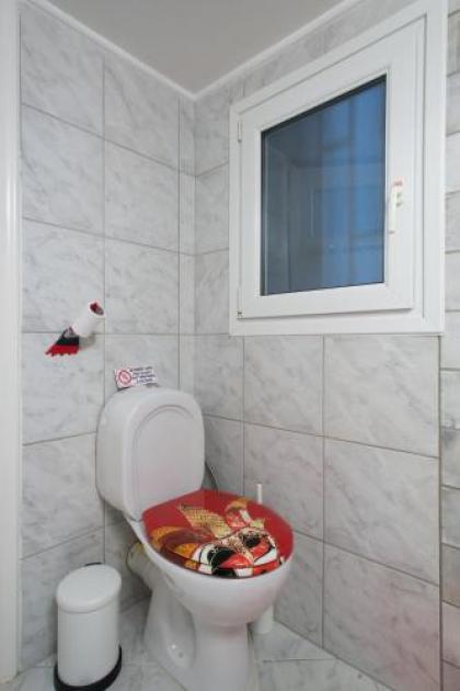 Athens spacious apartment - image 15