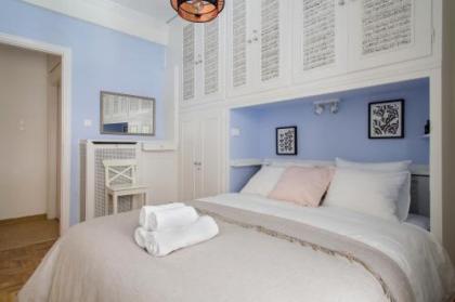 Athens spacious apartment - image 18