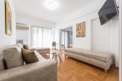 Victoria Grand Palace Apartments - image 1