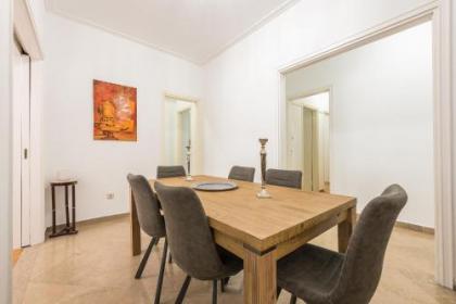 Victoria Grand Palace Apartments - image 14
