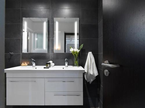 Aria Acropolis Suites Troulanda - image 7