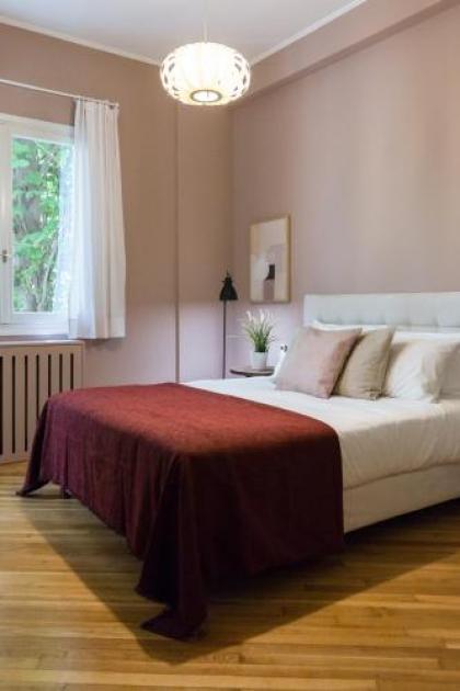 Classy & Charming 1BD Apartment in Kolonaki by UPSTREET - image 13