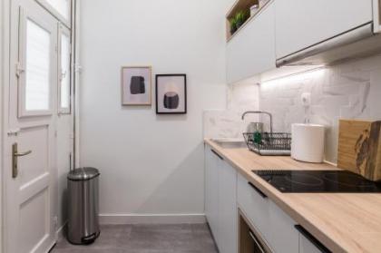 Classy & Charming 1BD Apartment in Kolonaki by UPSTREET - image 19