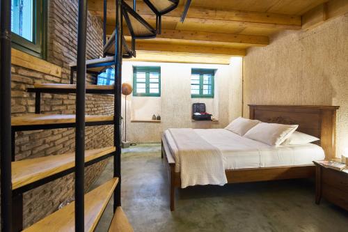 Athenian Residences - image 4