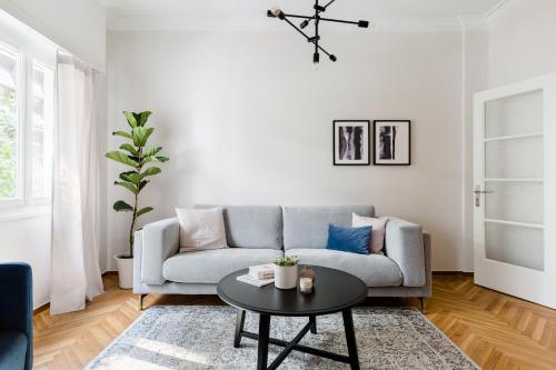 Acropolis Heart 2BD Apartment in Plaka by UPSTREET - main image