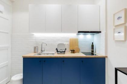 Acropolis Heart 2BD Apartment in Plaka by UPSTREET - image 16