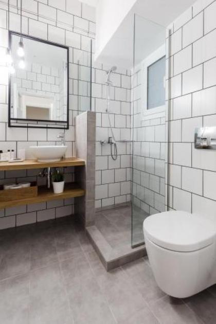 Acropolis Heart 2BD Apartment in Plaka by UPSTREET - image 19
