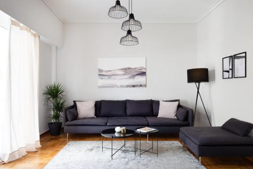 Elegant Kolonaki 2BD Apartment by UPSTREET - main image