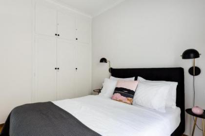 Elegant Kolonaki 2BD Apartment by UPSTREET - image 16