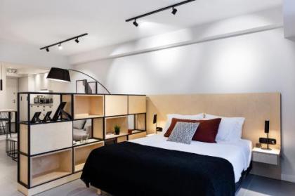 Ermou str. Elegant Apartments by UPSTREET - image 11