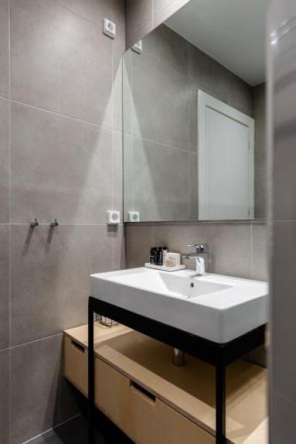 Ermou str. Elegant Apartments by UPSTREET - image 16