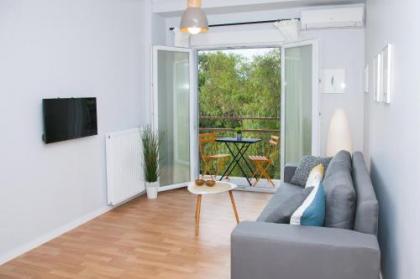Fully Renovated Modern Beauty In Central Athens! - image 3