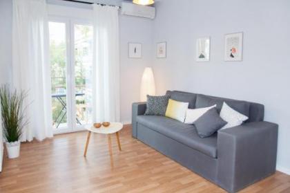 Fully Renovated Modern Beauty In Central Athens! - image 4