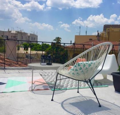 Live Life Plaka Apartments - image 15
