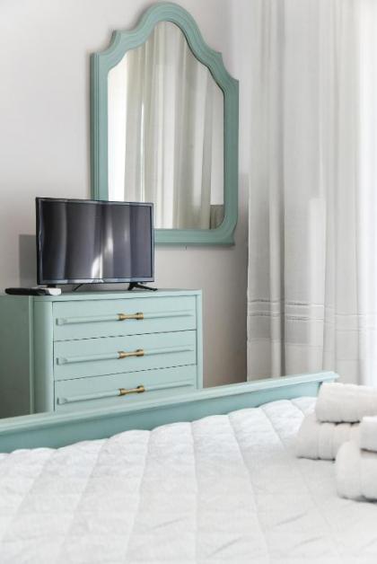 Tasia's Place - image 18