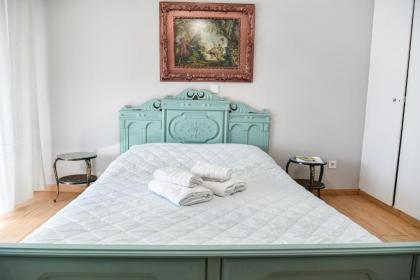 Tasia's Place - image 19