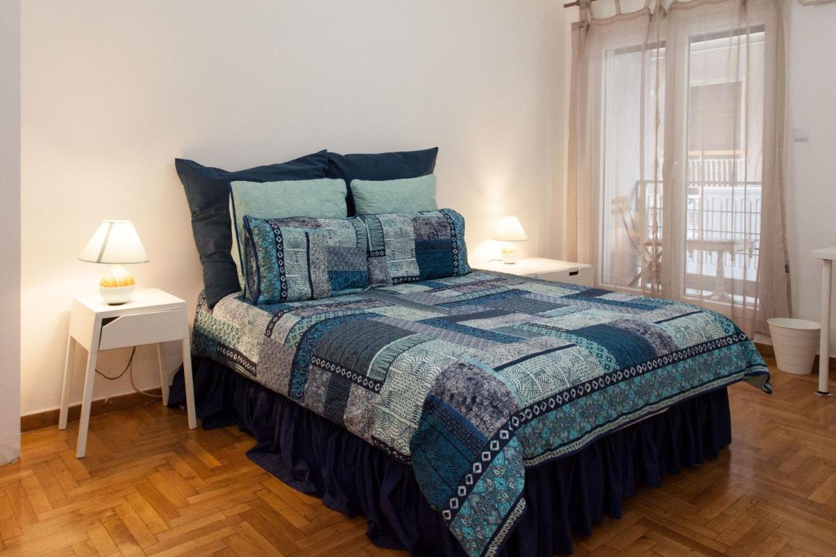 Lovely 2 bedroom apt in Metaxourgio Center - main image