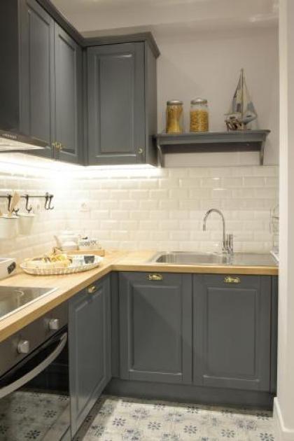 Elegant 2BD Apartment in the heart of Athens - image 12