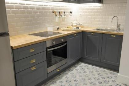 Elegant 2BD Apartment in the heart of Athens - image 4