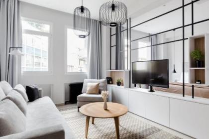 Luxury Apartments in Plaka by UPSTREET - image 6