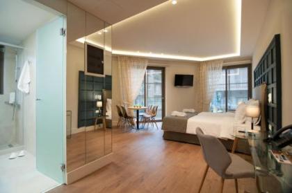 Athens Platinum Rooms and Suites - image 15