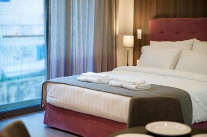 Athens Platinum Rooms and Suites - image 16