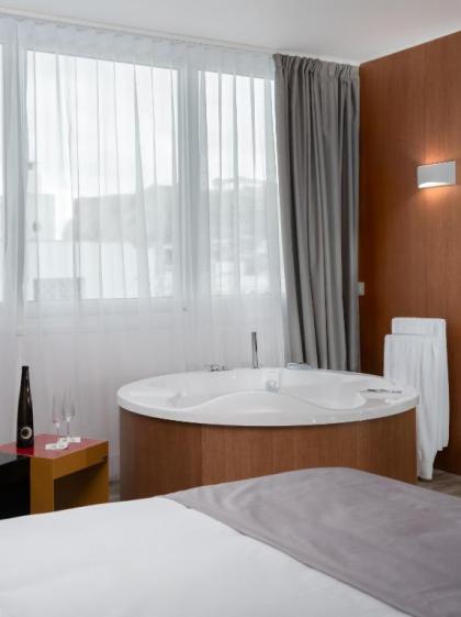 Elia Ermou Athens Hotel - image 16