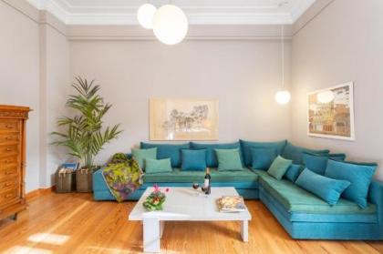 Hidesign Athens Apollon Luxury Apt in Plaka Acropolis - image 1